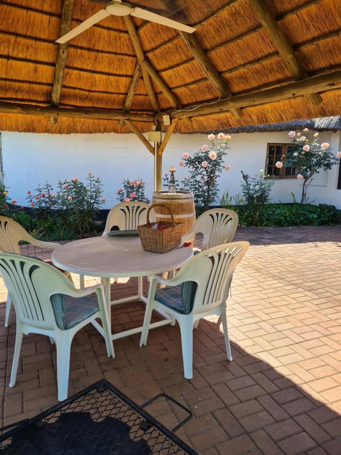 Piccadilly Farm Cottages Lions River Экстерьер фото