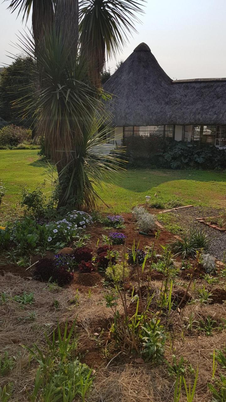 Piccadilly Farm Cottages Lions River Экстерьер фото
